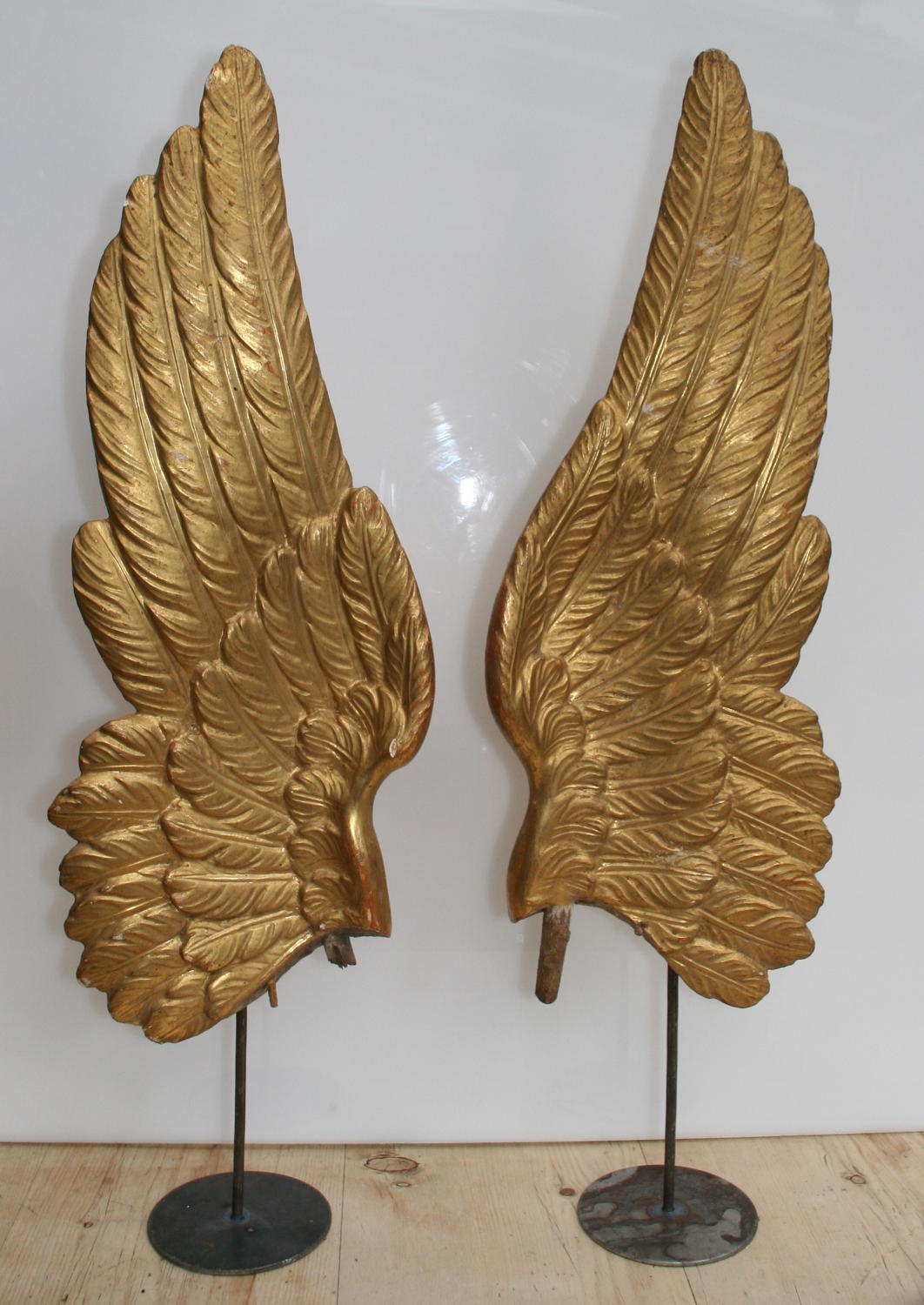 A Fine carved wooden and gilded pair of Angels wings 18th century