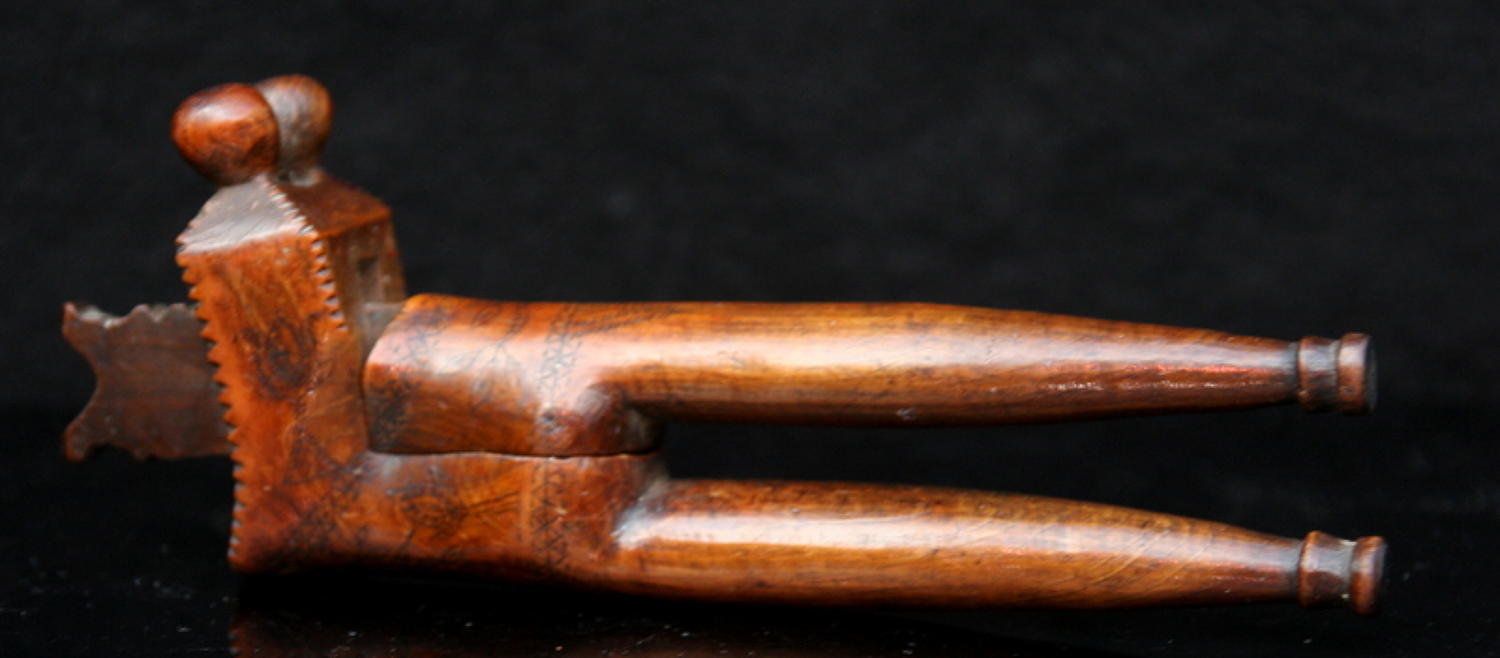 A pair of Treen Nutcrackers, yew, c.1820.