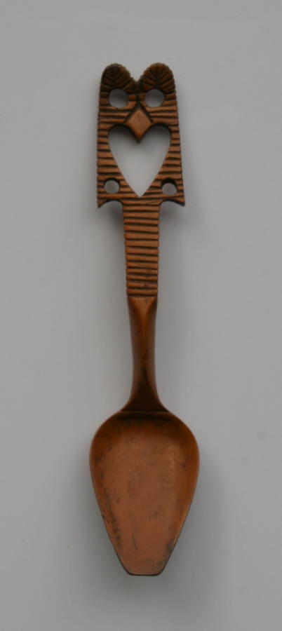 19th century Treen welsh love spoon