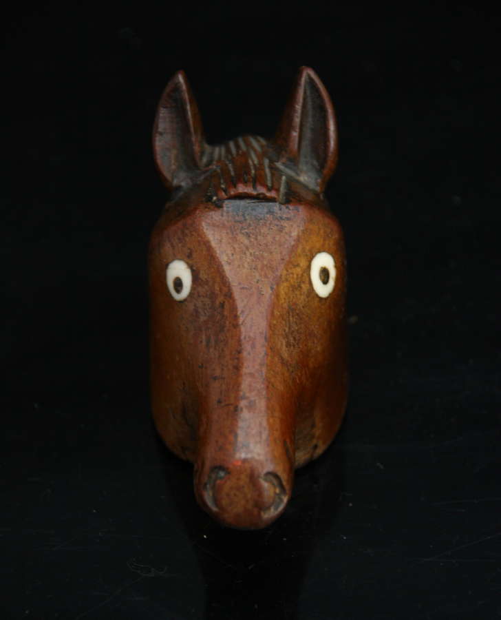Treen Horses Head Snuff Box, English 19th Century