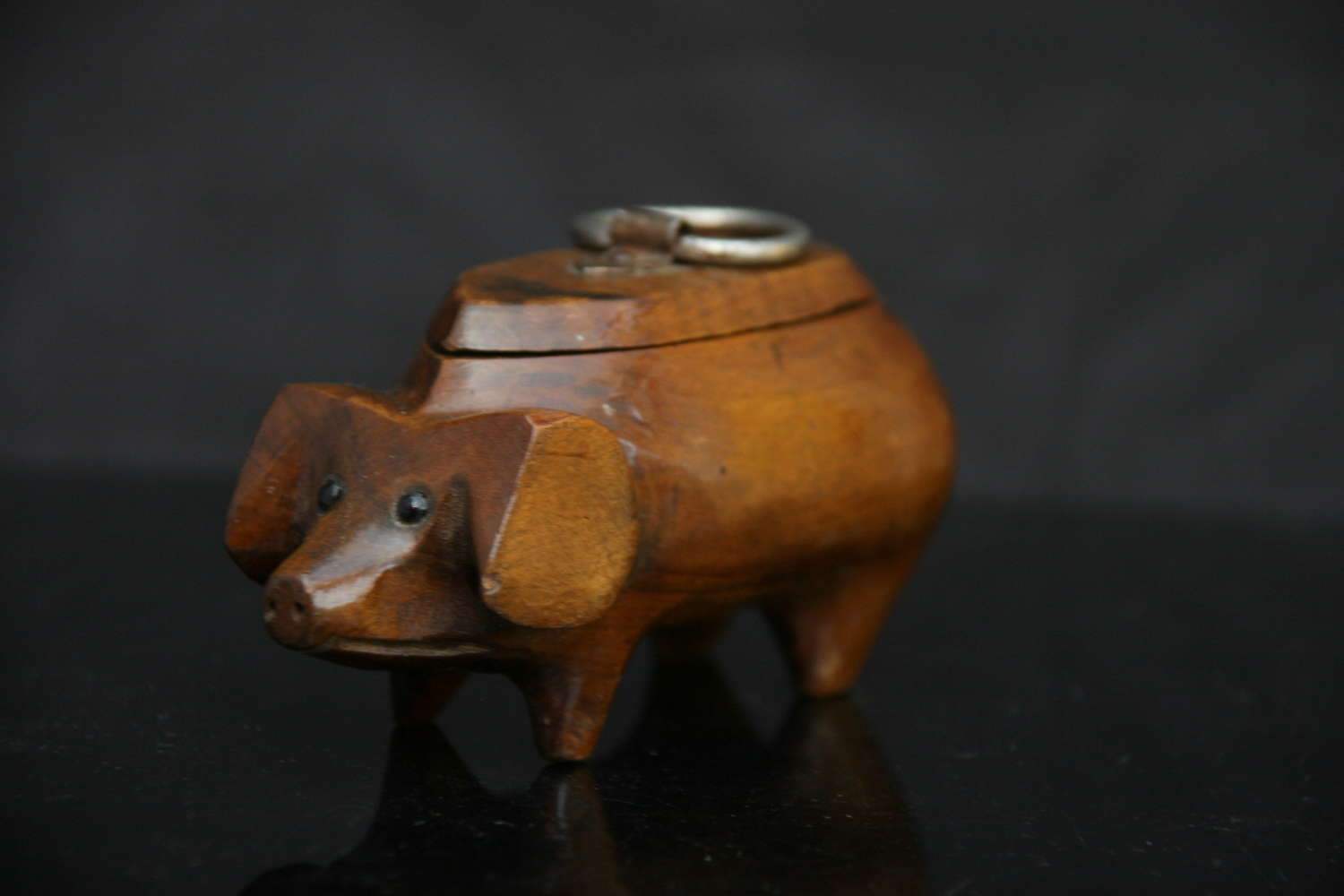 Treen Pig Snuff Box, French c.1900