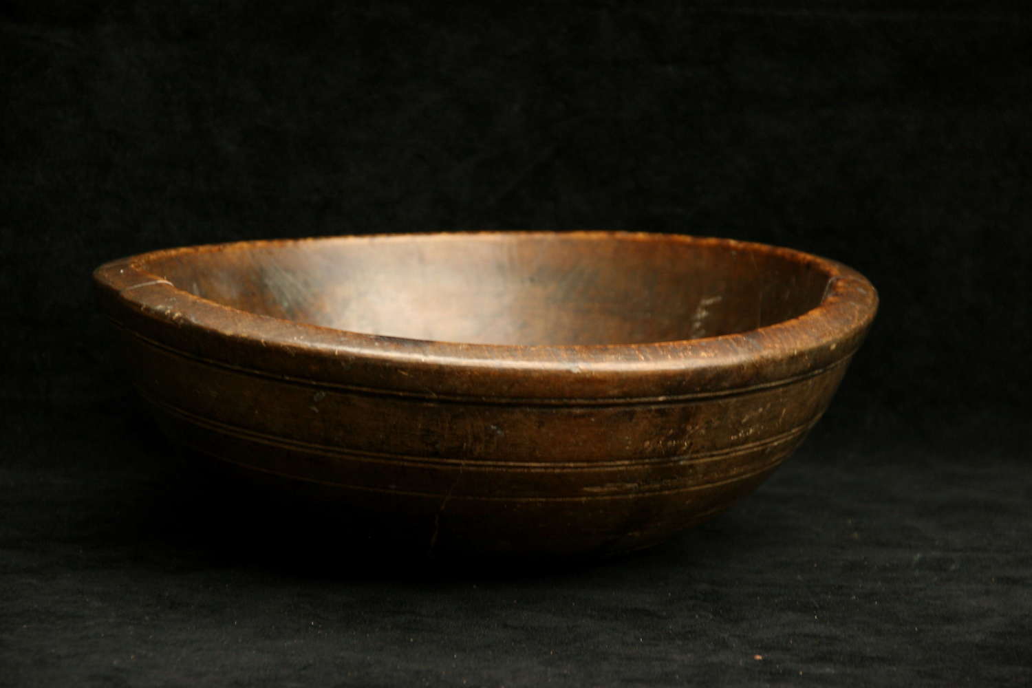 English Treen late 18th Dairy / Kitchen Bowl